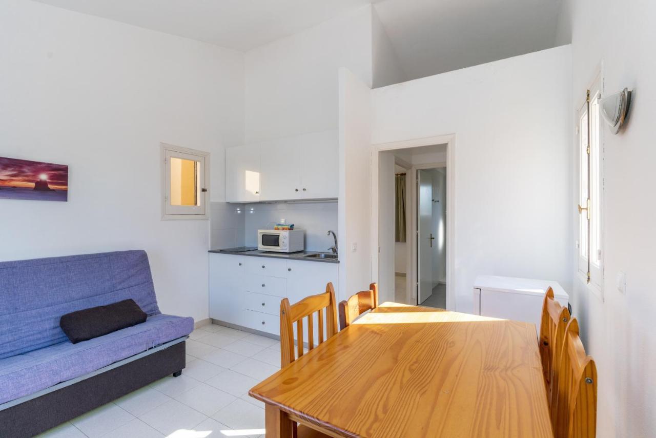 Apartamentos Ses Anneres Cala'N Blanes  Dış mekan fotoğraf